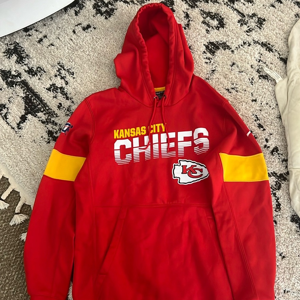 Kansas City chief jacket size medium